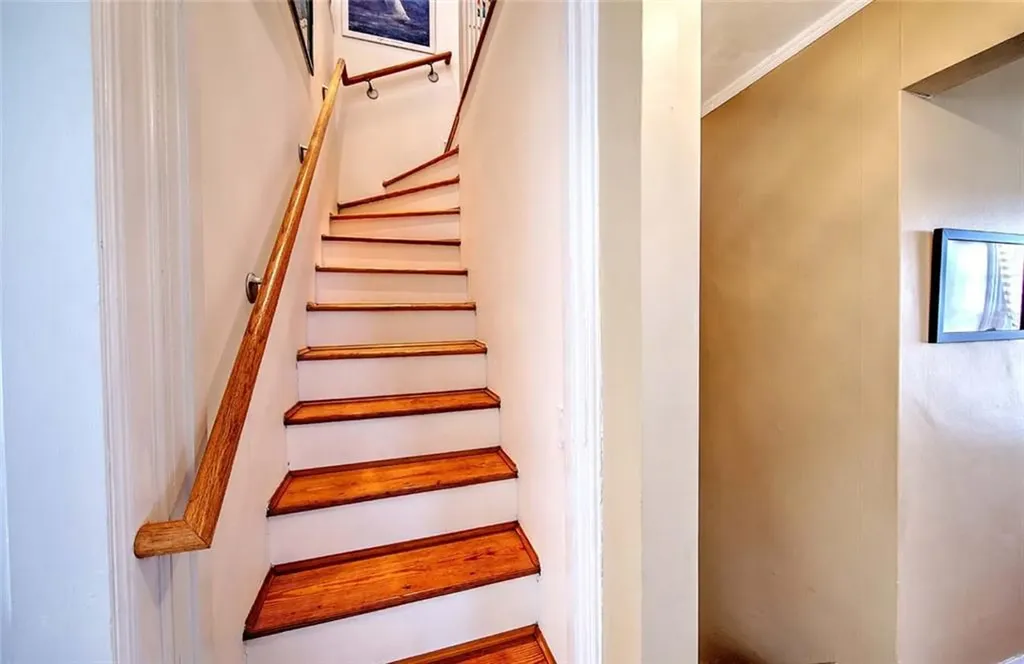 6 Alfred Stone Road Providence RI 02906