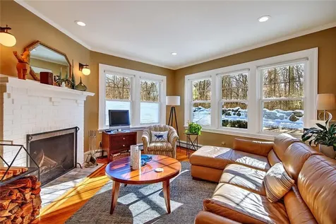 6 Alfred Stone Road Providence RI 02906