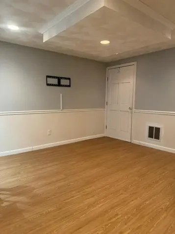 22 Derby Lane Cranston RI 02921