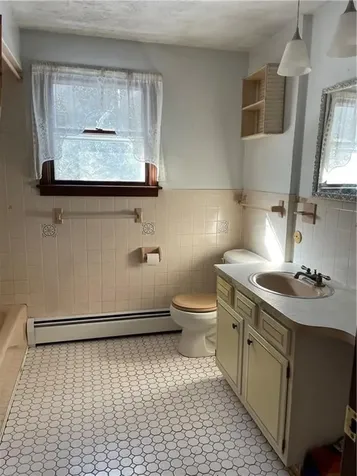 1 Grancera Drive Hopkinton RI 02832