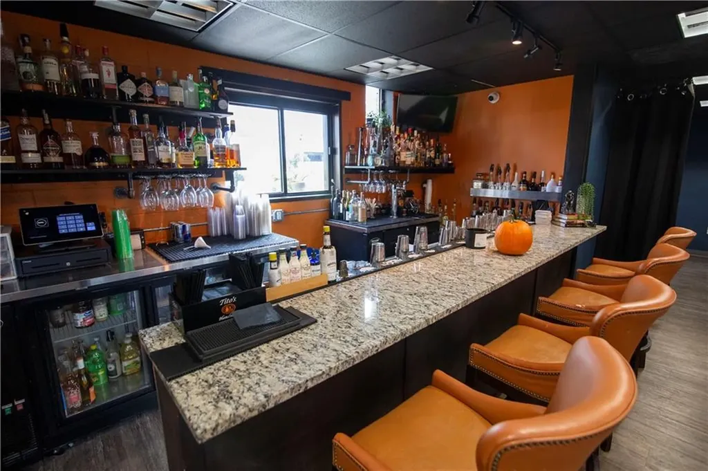 371 Smith Street Providence RI 02908