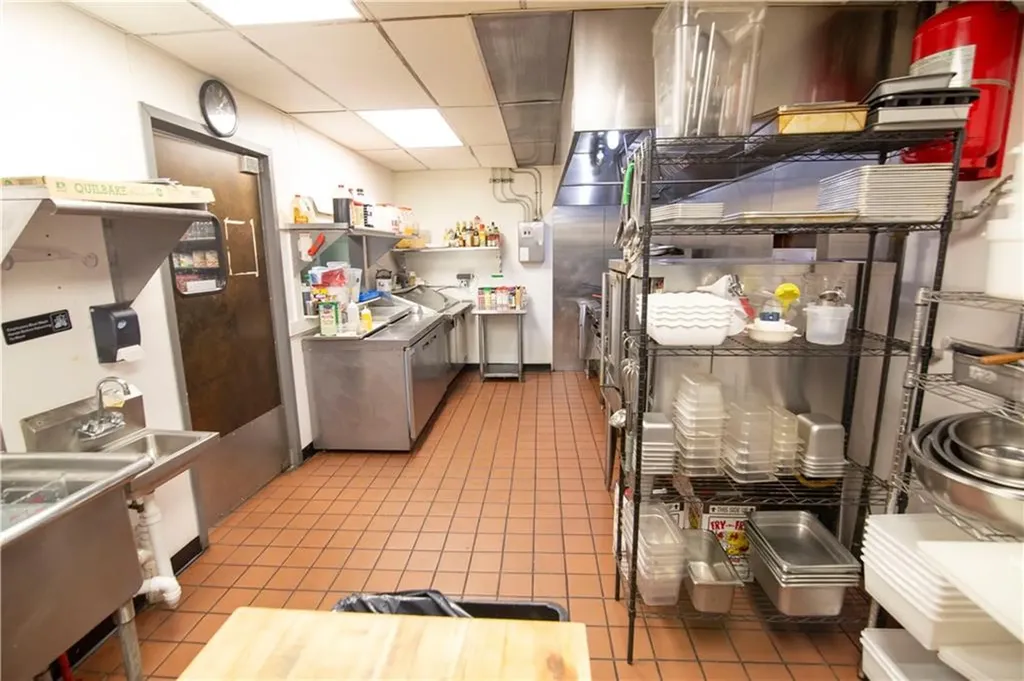 371 Smith Street Providence RI 02908