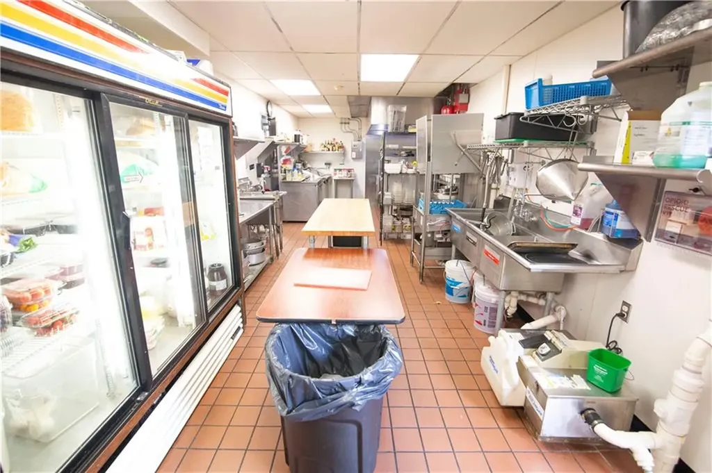 371 Smith Street Providence RI 02908