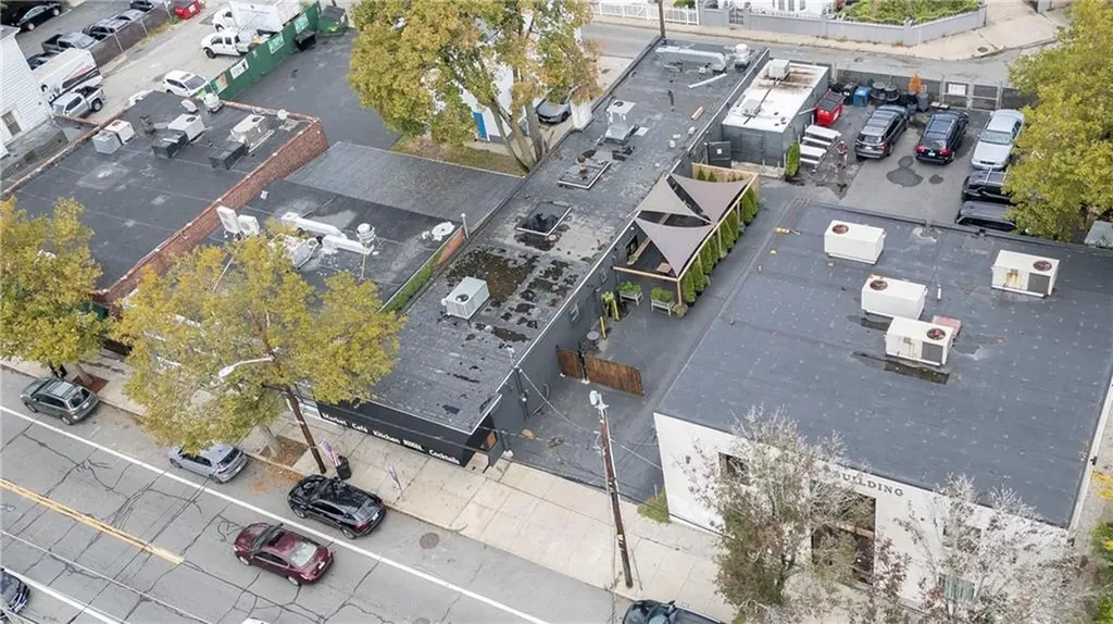 371 Smith Street Providence RI 02908