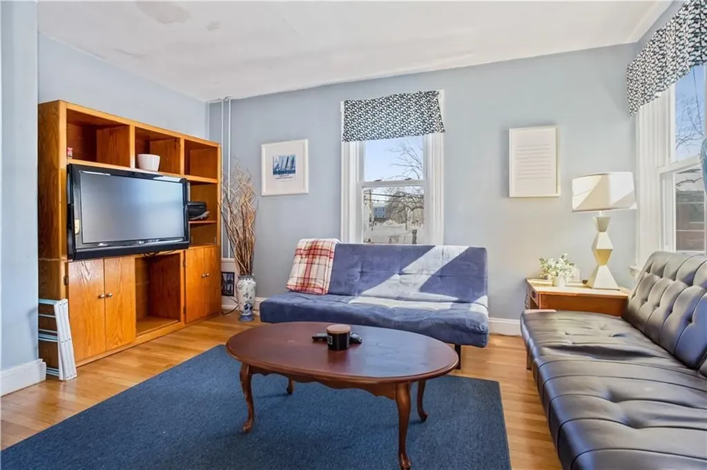 35 Brewer Street Newport RI 02840
