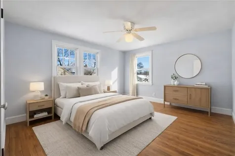 25 Newfield Avenue Warwick RI 02888