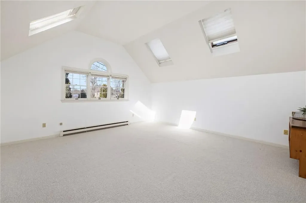 77 Narragansett Avenue Jamestown RI 02835