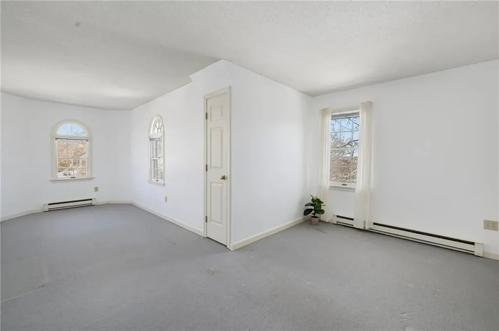 77 Narragansett Avenue Jamestown RI 02835