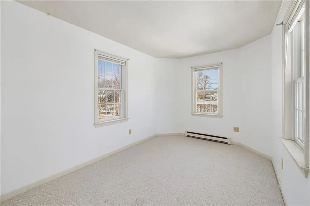 77 Narragansett Avenue Jamestown RI 02835