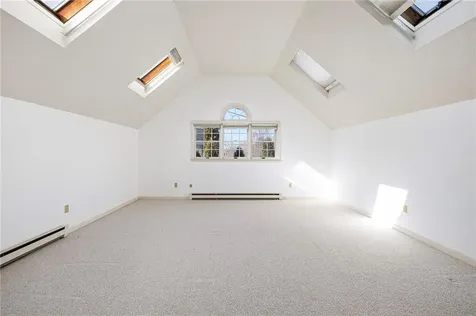 77 Narragansett Avenue Jamestown RI 02835