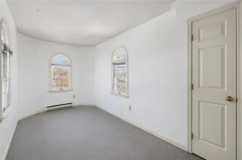 77 Narragansett Avenue Jamestown RI 02835