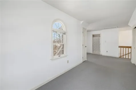 77 Narragansett Avenue Jamestown RI 02835