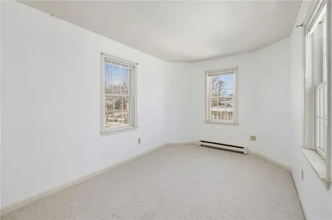 77 Narragansett Avenue Jamestown RI 02835