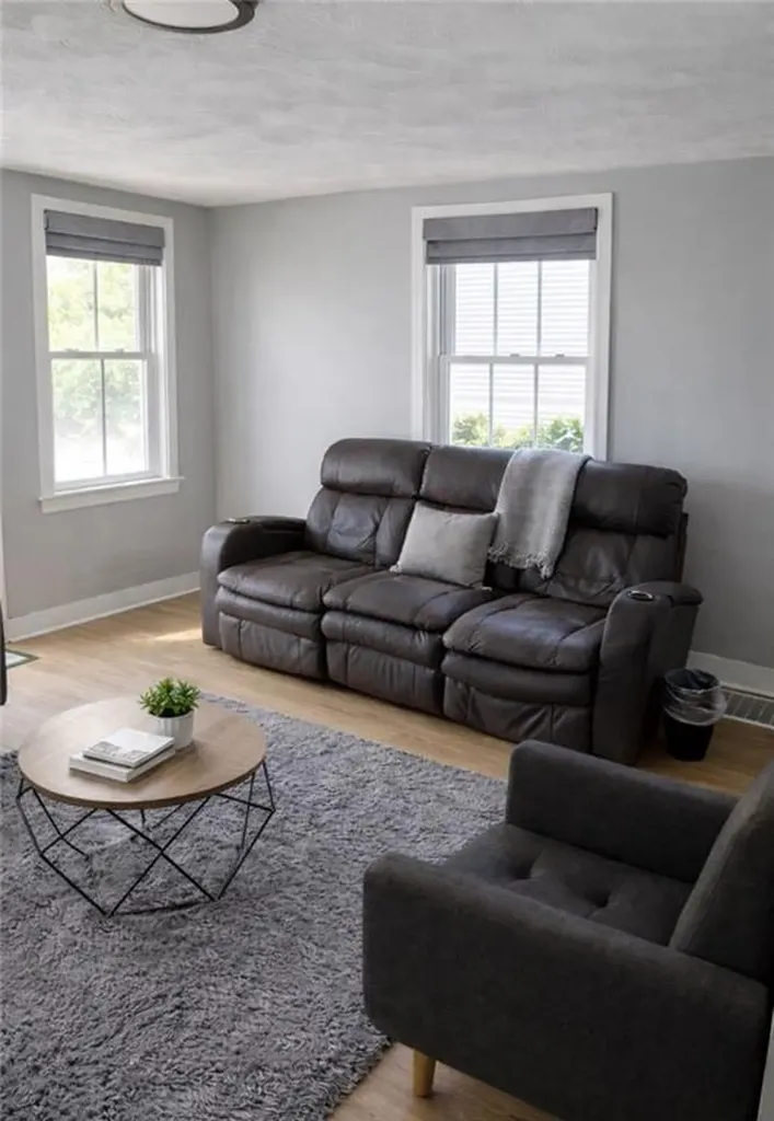 33 Princess Avenue Cranston RI 02920