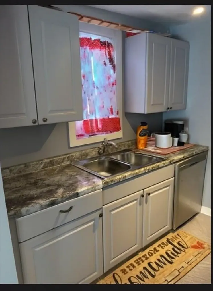 33 Princess Avenue Cranston RI 02920