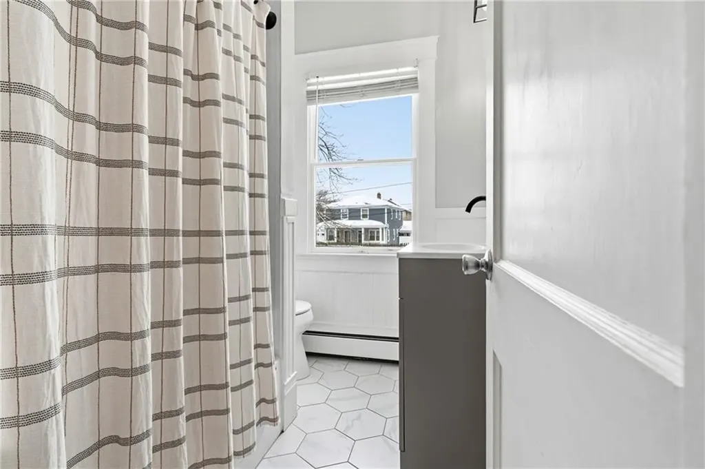 63 Taft Street Cranston RI 02905