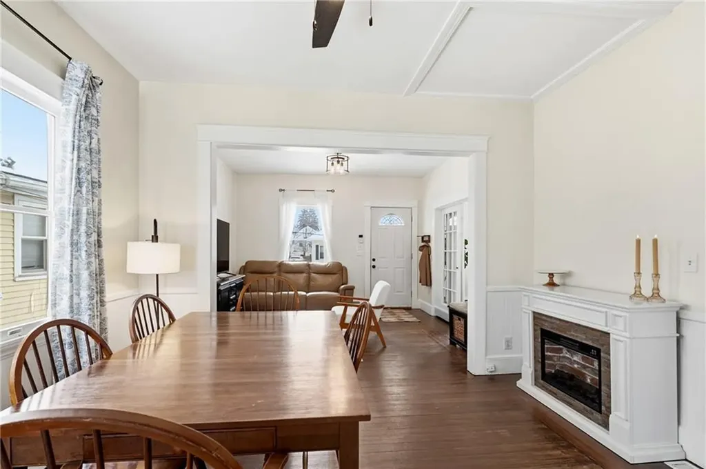 63 Taft Street Cranston RI 02905