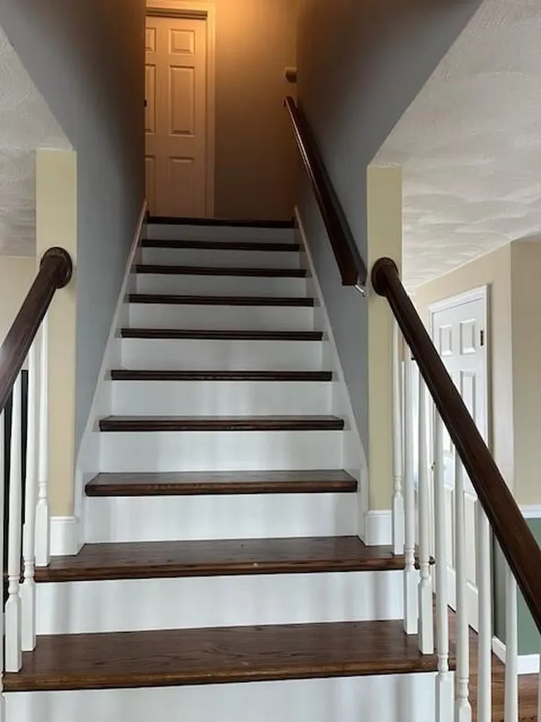 151 Dover Avenue East Providence RI 02914