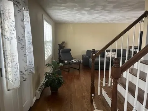 151 Dover Avenue East Providence RI 02914