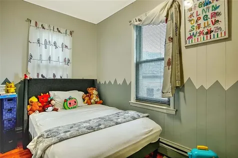 198 Ledge Street Providence RI 02904