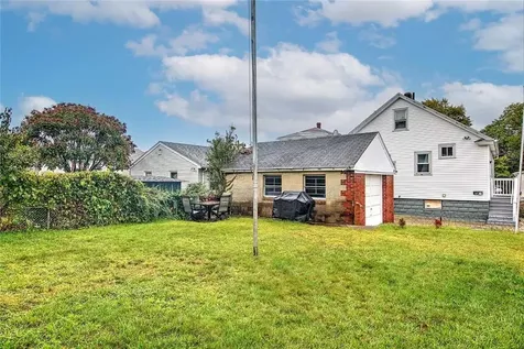 198 Ledge Street Providence RI 02904