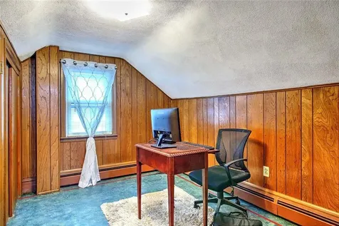 198 Ledge Street Providence RI 02904