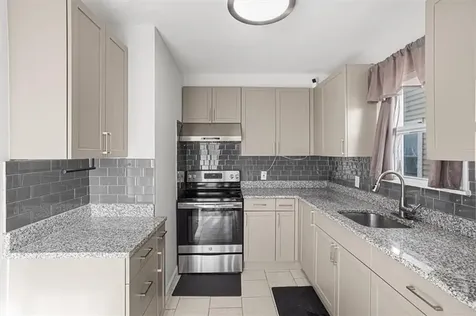 358 Northup Street Cranston RI 02905