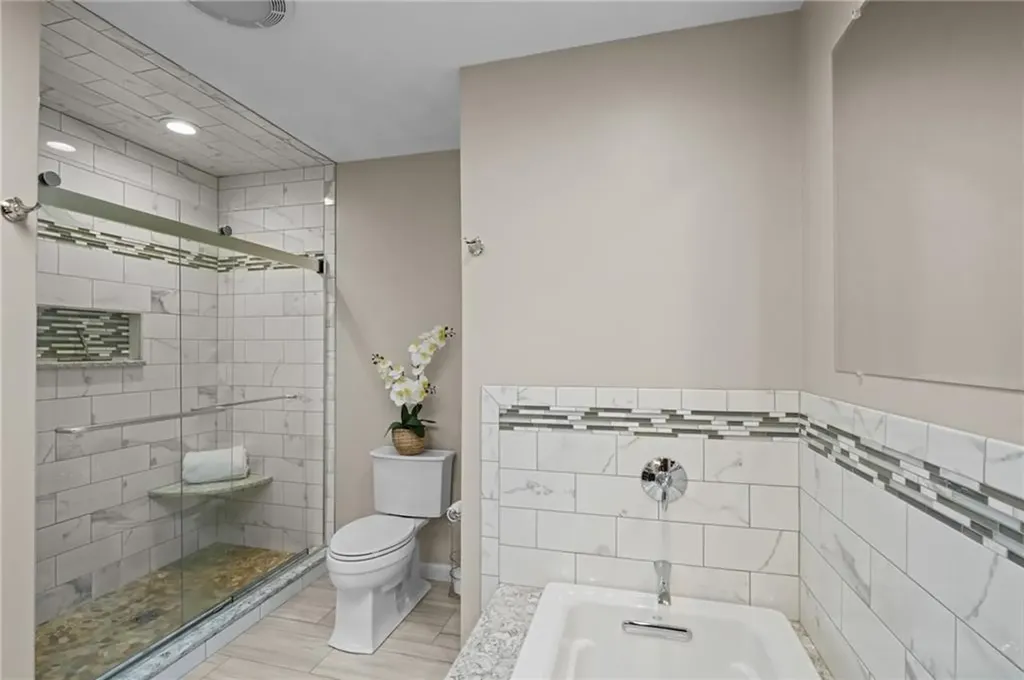 82 Mountain Laurel Drive Cranston RI 02920