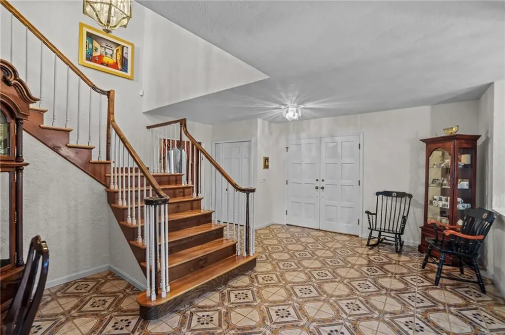 82 Mountain Laurel Drive Cranston RI 02920