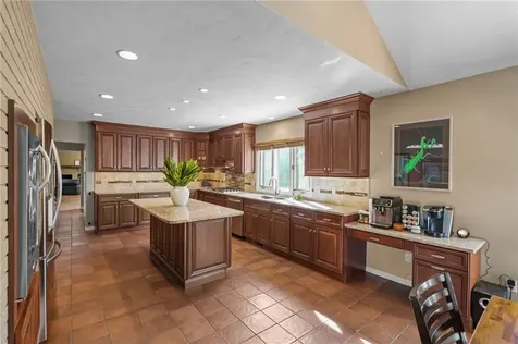 82 Mountain Laurel Drive Cranston RI 02920