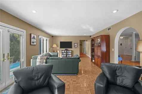 82 Mountain Laurel Drive Cranston RI 02920