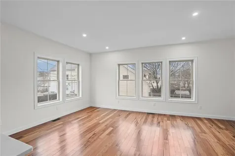 11 Stone Street Providence RI 02904