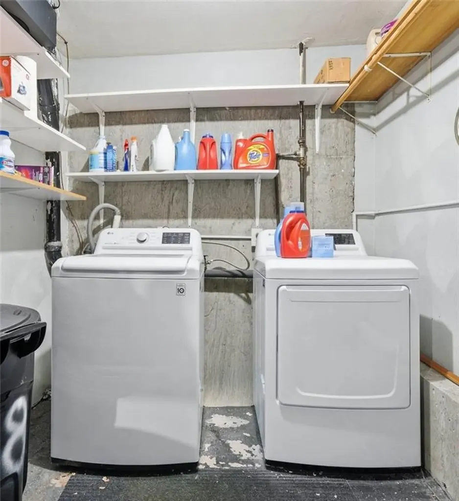 1603 Plainfield Pike Johnston RI 02919