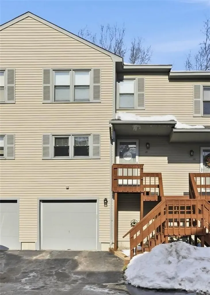 1603 Plainfield Pike Johnston RI 02919