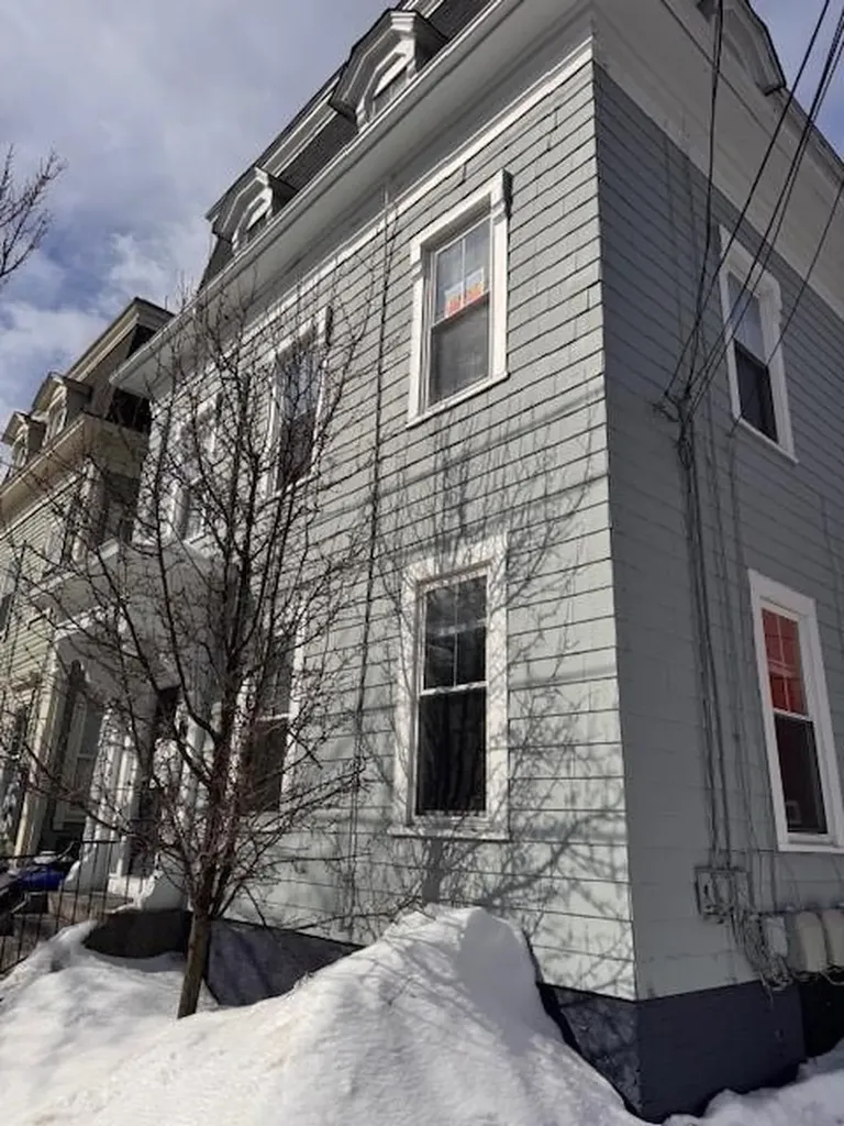 63 Vernon Street Providence RI 02903