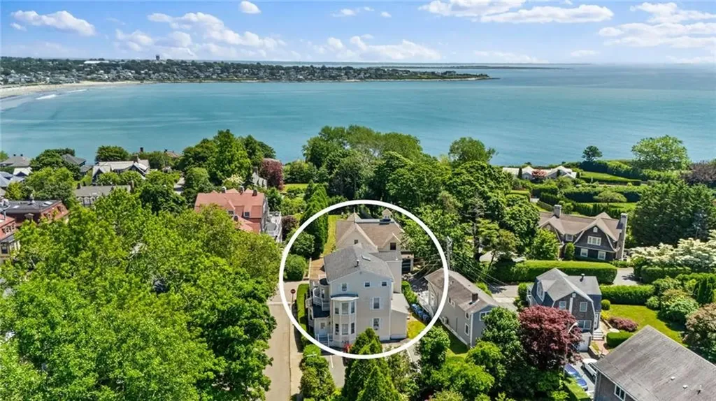 26 Cliff Avenue Newport RI 02840
