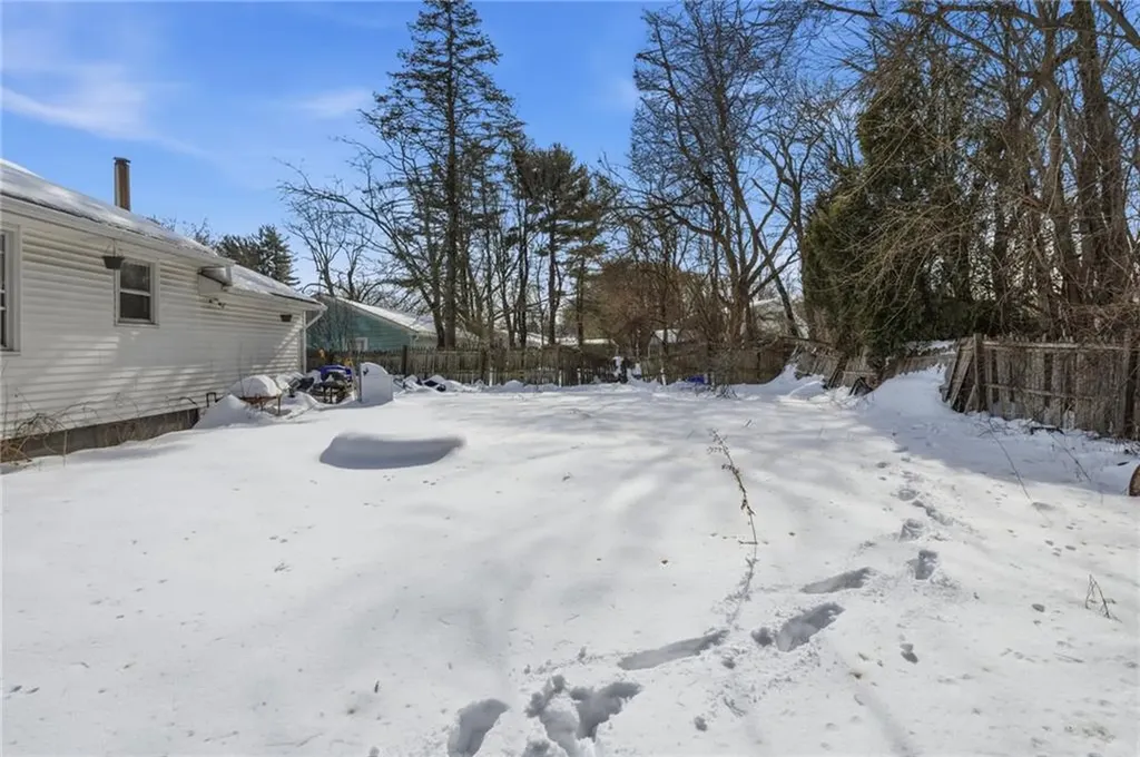 165 Lockwood Street West Warwick RI 02893