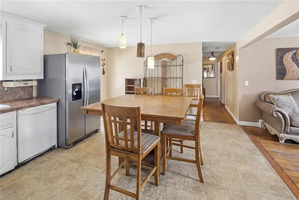 165 Lockwood Street West Warwick RI 02893