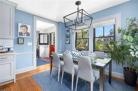 41 Hunter Avenue Newport RI 02840