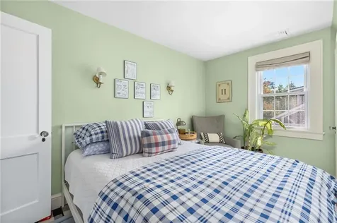 41 Hunter Avenue Newport RI 02840