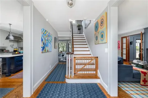 41 Hunter Avenue Newport RI 02840