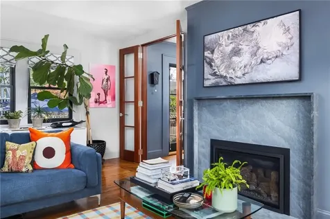41 Hunter Avenue Newport RI 02840