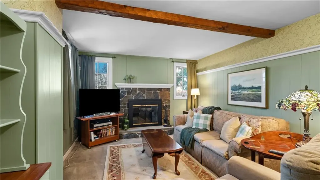 57 Delway Road Cranston RI 02910