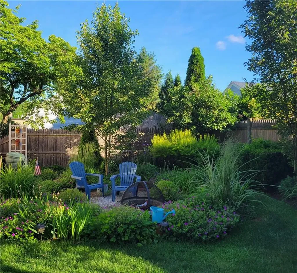 57 Delway Road Cranston RI 02910