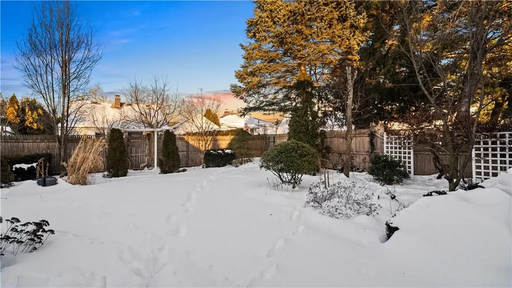 57 Delway Road Cranston RI 02910