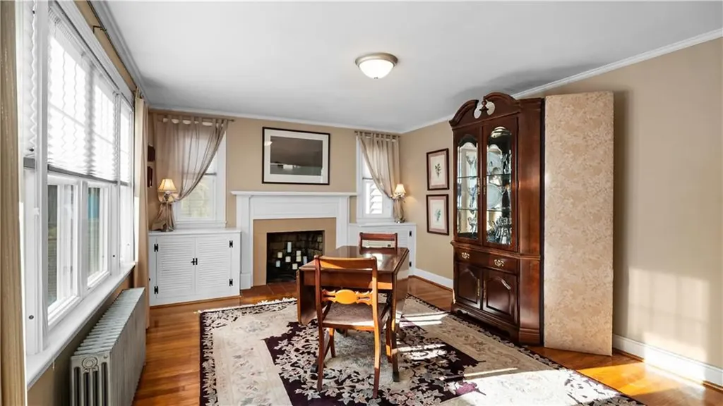 57 Delway Road Cranston RI 02910