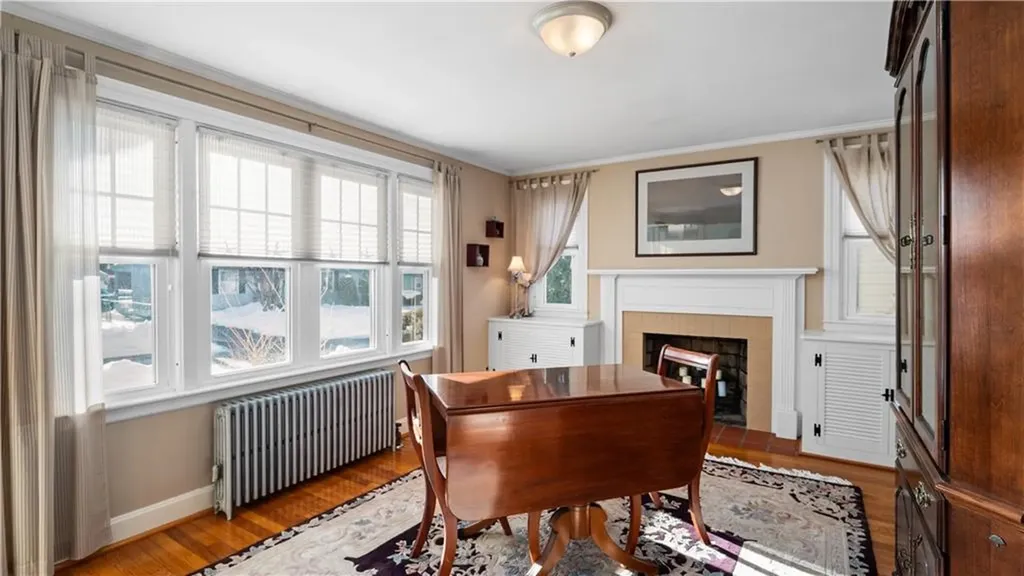 57 Delway Road Cranston RI 02910