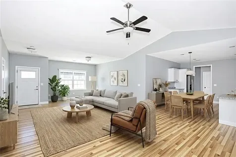 20 Nantucket Drive Mattapoisett MA 02739