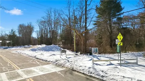 20 Nantucket Drive Mattapoisett MA 02739