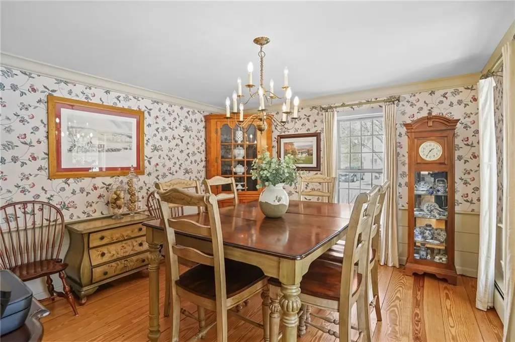 88 Woodsong Drive Scituate RI 02857